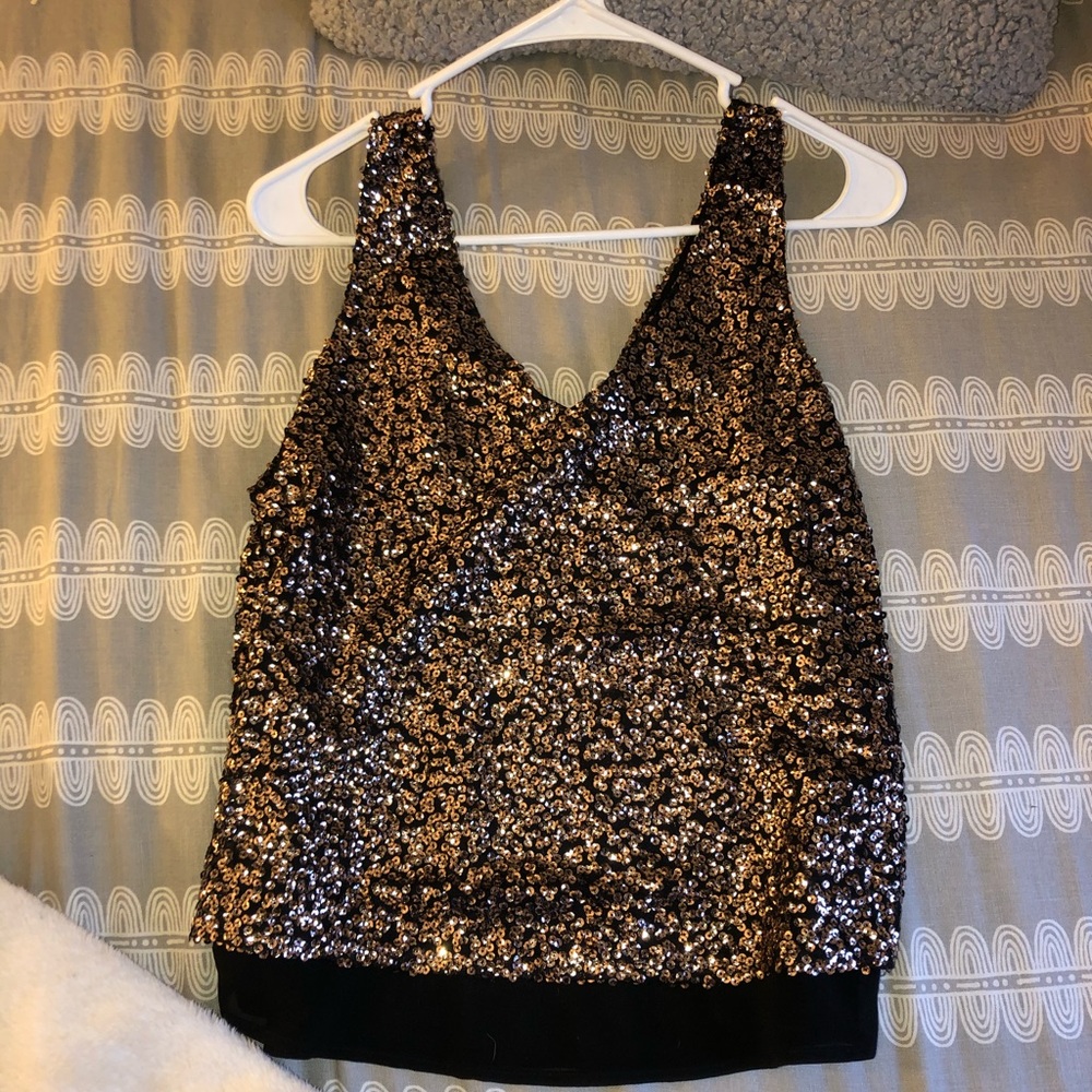 Fun sequence flowy tank